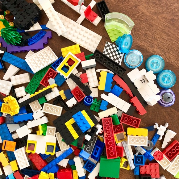 Lego, 3 Pounds, Assorted, Bulk, AUTHENTIC LEGO, Very Clean, Good Condition - Picture 10 of 13